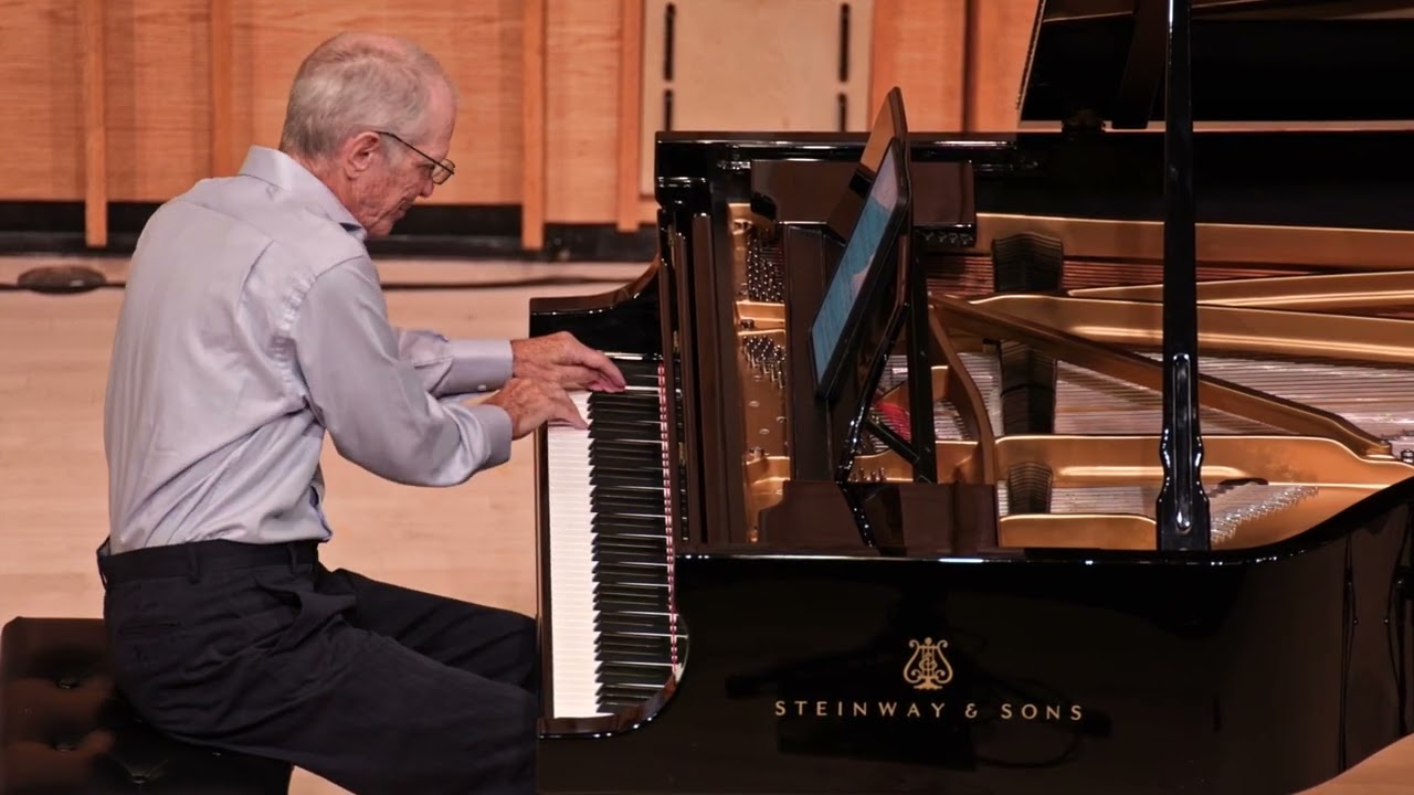 Sonata-Fantasia, performed by Stephen Drury, piano